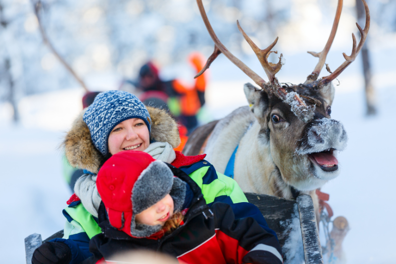 Lapland Kham Pha Que Huong Cua Ong Gia Noel 1