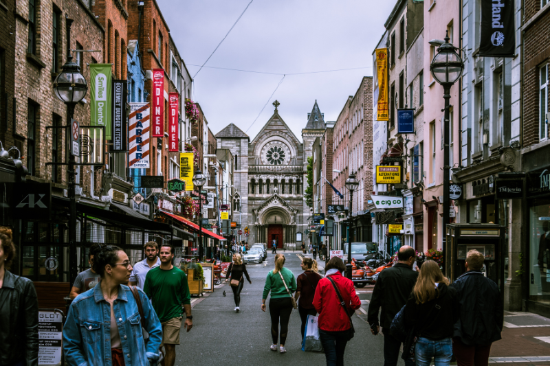 Hoc tap va trai nghiem van hoa tuyet voi voi Du hoc Ireland 1