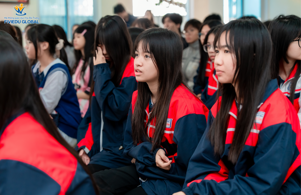 Hội thảo "DU HỌC - LỰA CHỌN MỞ: Cánh cửa mở ra thế giới" ngày 13.11.2025 14 hoi thao 13.11 12